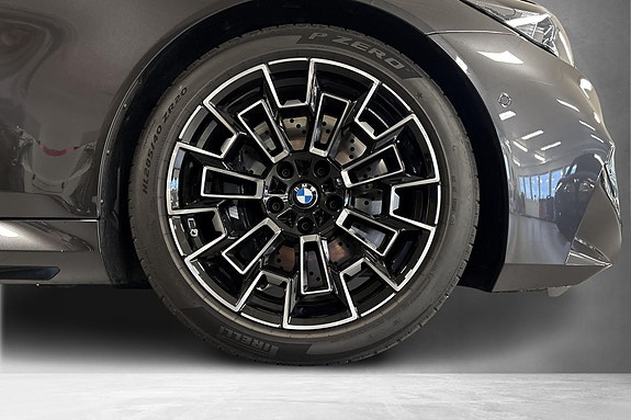 BMW M5 22 of 23