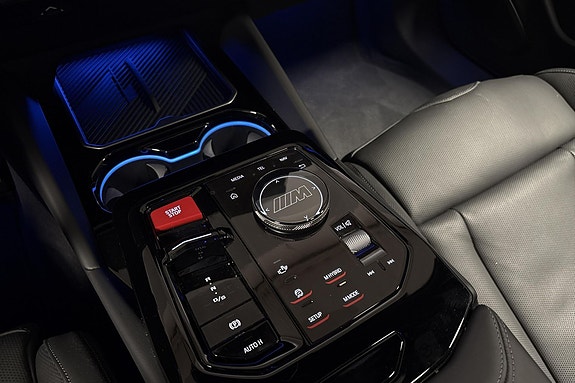 BMW M5 8 of 23
