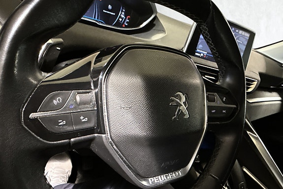 Peugeot 5008 14 of 27