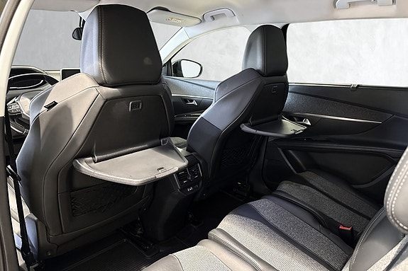 Peugeot 5008 23 of 27