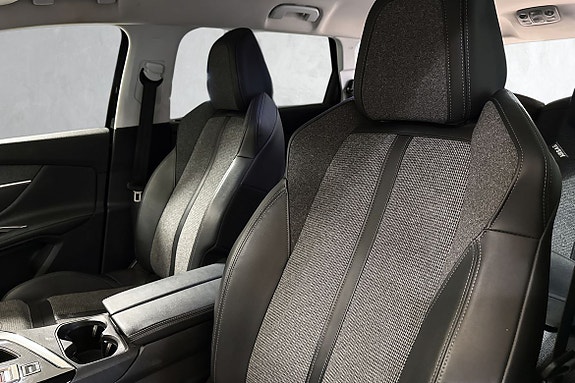 Peugeot 5008 12 of 27
