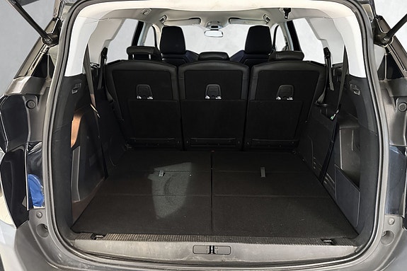 Peugeot 5008 10 of 27