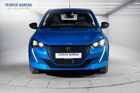 Peugeot e-208 4 of 28