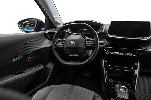 Peugeot e-208 24 of 28