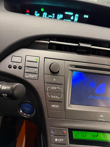 Toyota Prius 27 of 30