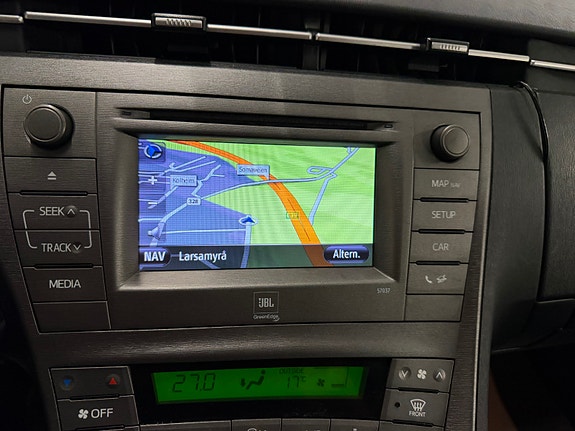Toyota Prius 30 of 30