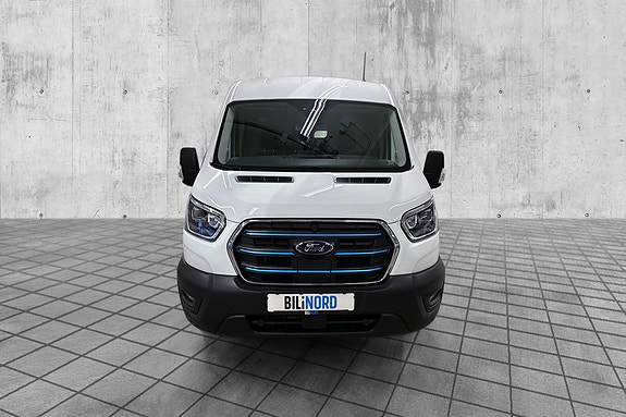 Ford E-Transit 390 L3 Van 2 of 24