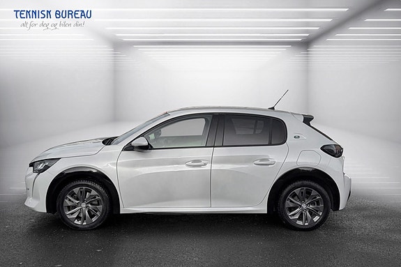 Peugeot e-208 3 of 27