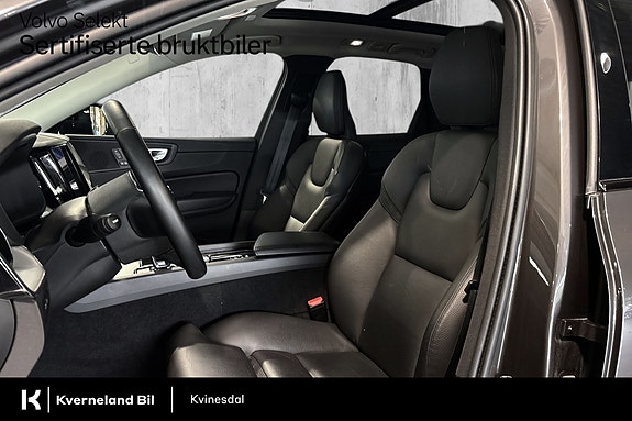 Volvo XC60 17 of 30