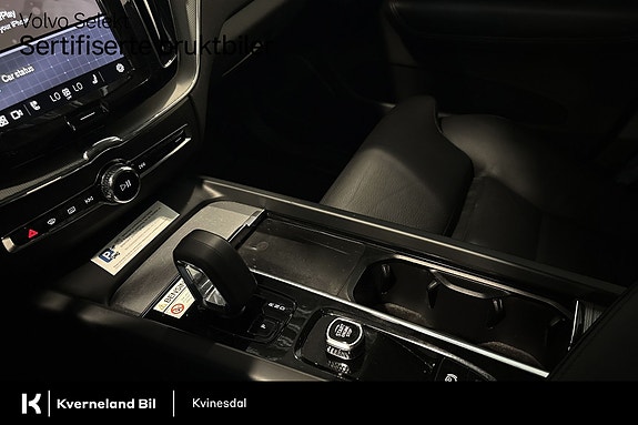 Volvo XC60 27 of 30