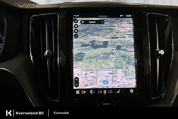 Volvo XC60 23 of 30