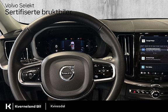 Volvo XC60 14 of 30