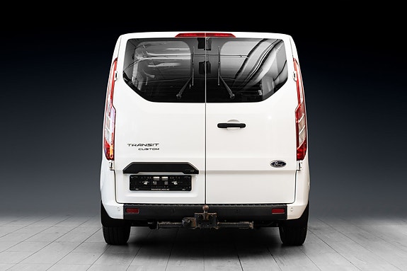 Ford Transit Custom 9 of 25