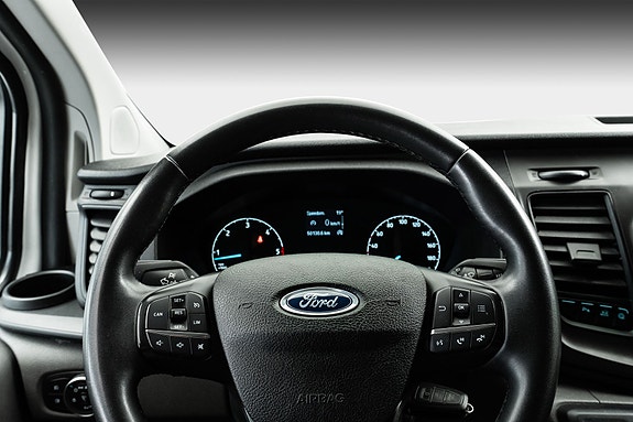 Ford Transit Custom 11 of 25