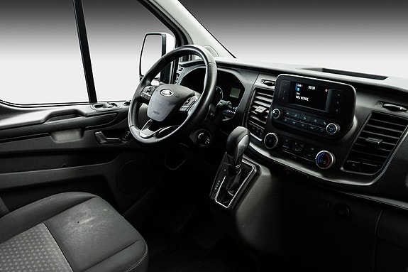 Ford Transit Custom 24 of 25