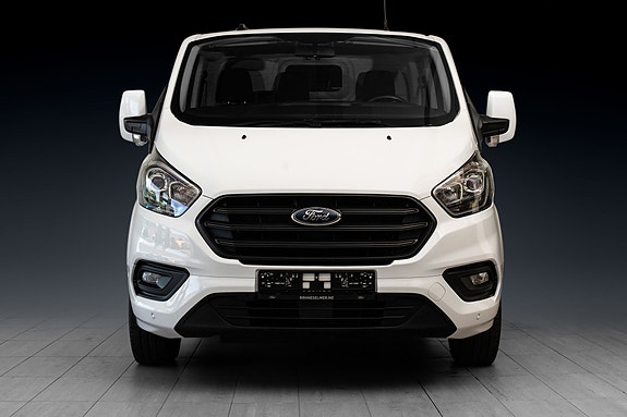 Ford Transit Custom 3 of 25