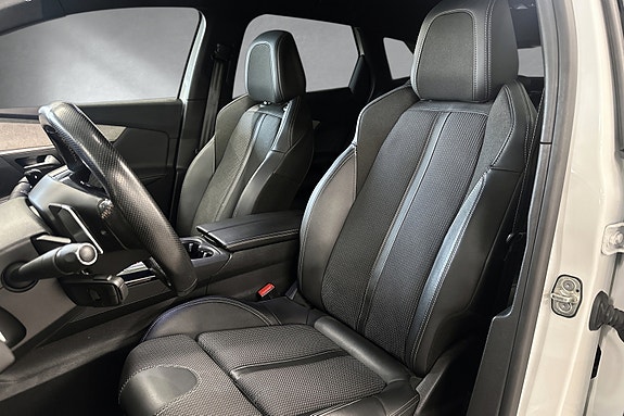 Peugeot 3008 13 of 30