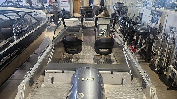 Buster XL med Yamaha F115XB 2 of 9