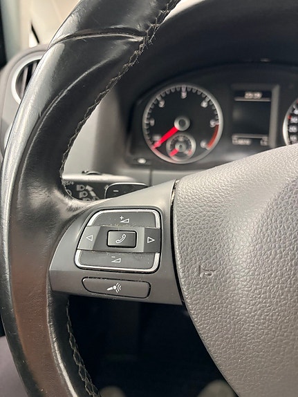 Volkswagen Golf Plus 17 of 26