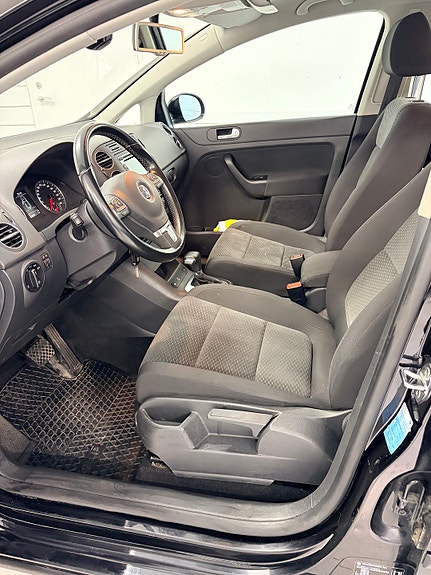 Volkswagen Golf Plus 15 of 26