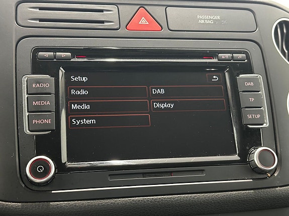 Volkswagen Golf Plus 22 of 26