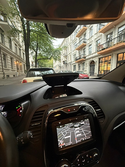 Renault Captur 9 of 9