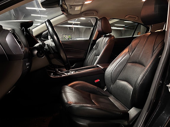 Mazda 3 13 of 30