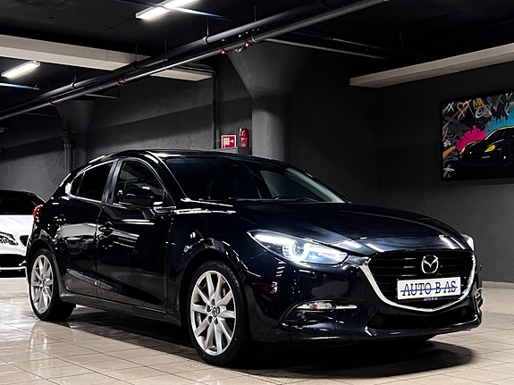 Mazda 3 7 of 30