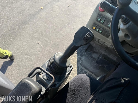 Manitou MRT 1840 RUNDTOMSVINGENDE TELESKOPTRUCK 29 of 30