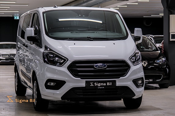 Ford Transit Custom 2 of 30
