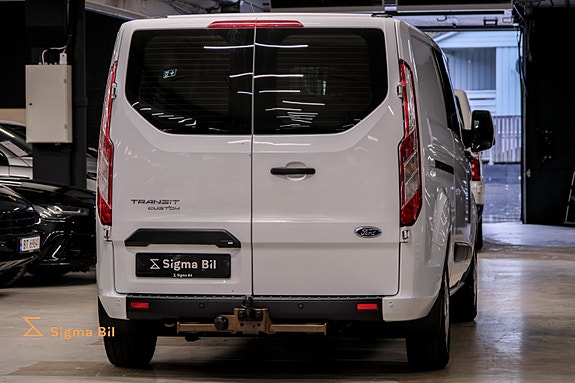 Ford Transit Custom 9 of 30