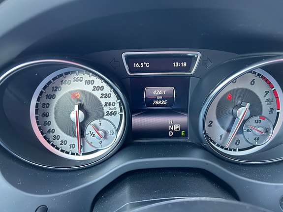 Mercedes-Benz CLA180 20 of 30