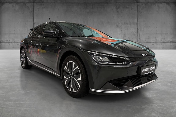 Kia EV6 3 of 30