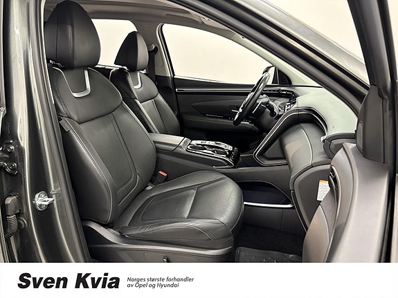 Hyundai Tucson 17 of 30