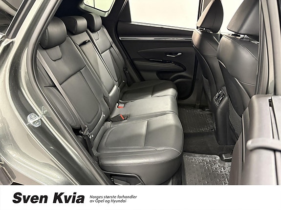 Hyundai Tucson 18 of 30