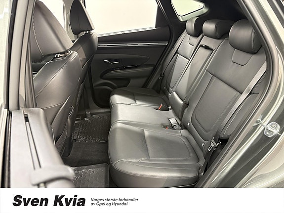 Hyundai Tucson 14 of 30