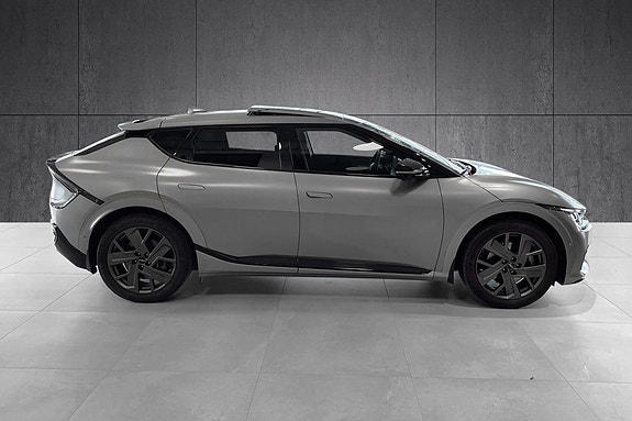 Kia EV6 6 of 30