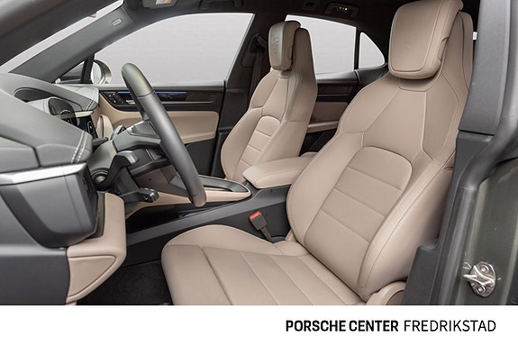 Porsche Macan 25 of 30