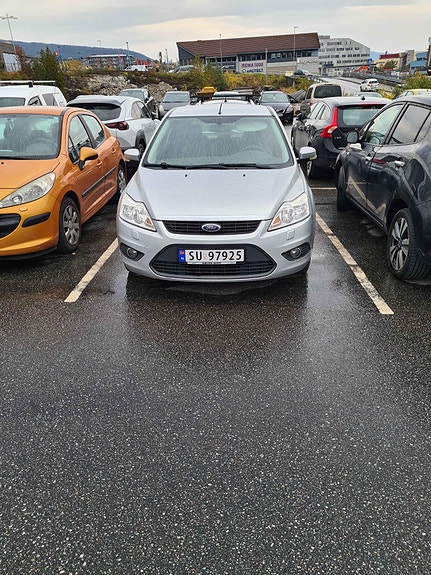 Ford Focus 4 of 9