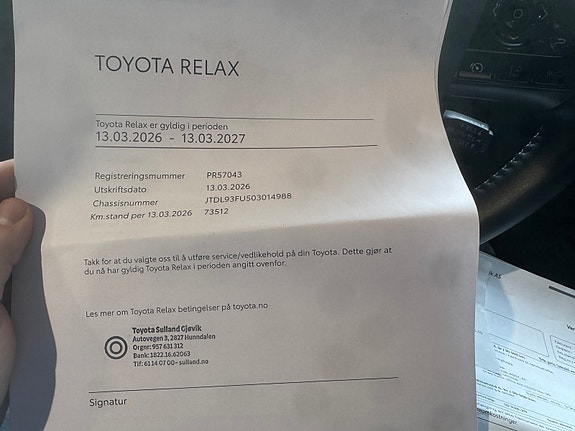 Toyota Prius 29 of 29