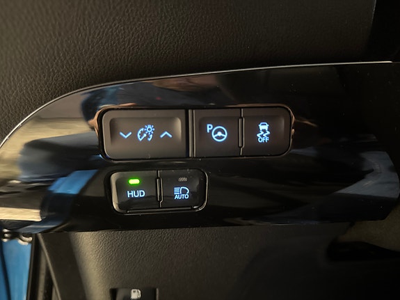 Toyota Prius 22 of 29