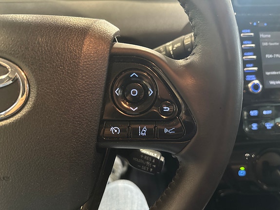 Toyota Prius 19 of 29
