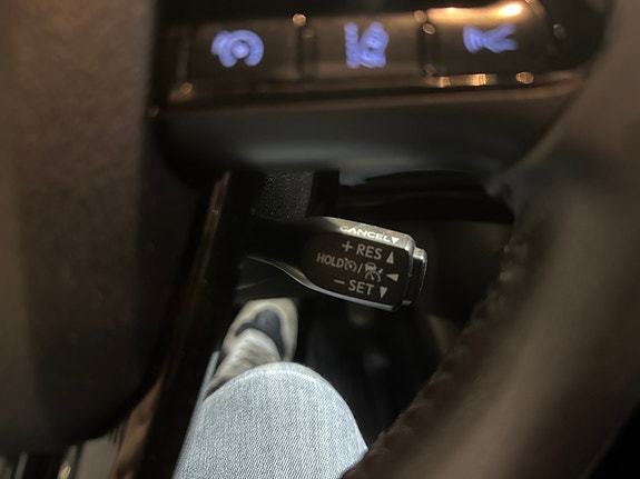 Toyota Prius 20 of 29