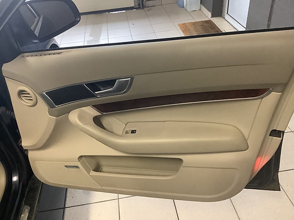 Audi A6 10 of 10