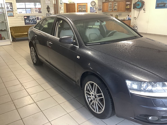 Audi A6 2 of 10