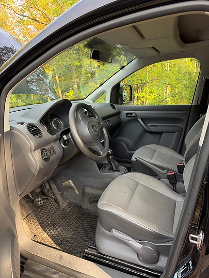 Volkswagen Caddy 8 of 30
