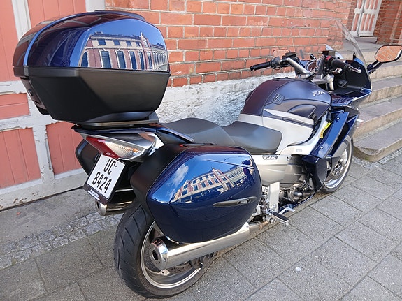 Yamaha FJR 1300 ABS 2 of 9