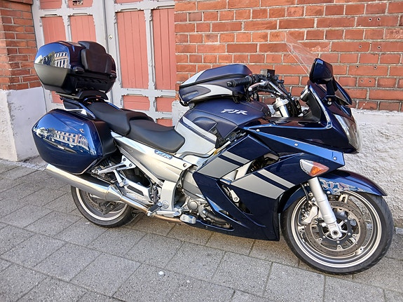 Yamaha FJR 1300 ABS 3 of 9