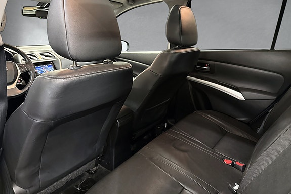 Suzuki SX4 S-Cross 25 of 27
