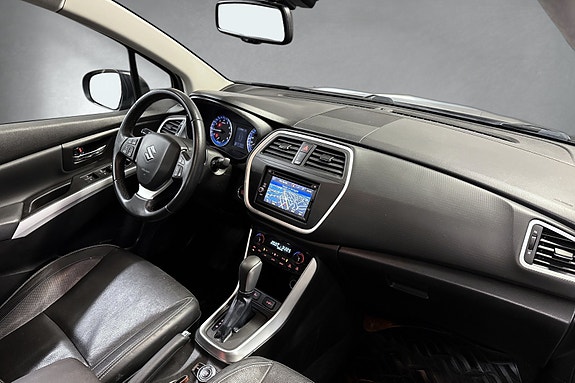 Suzuki SX4 S-Cross 23 of 27